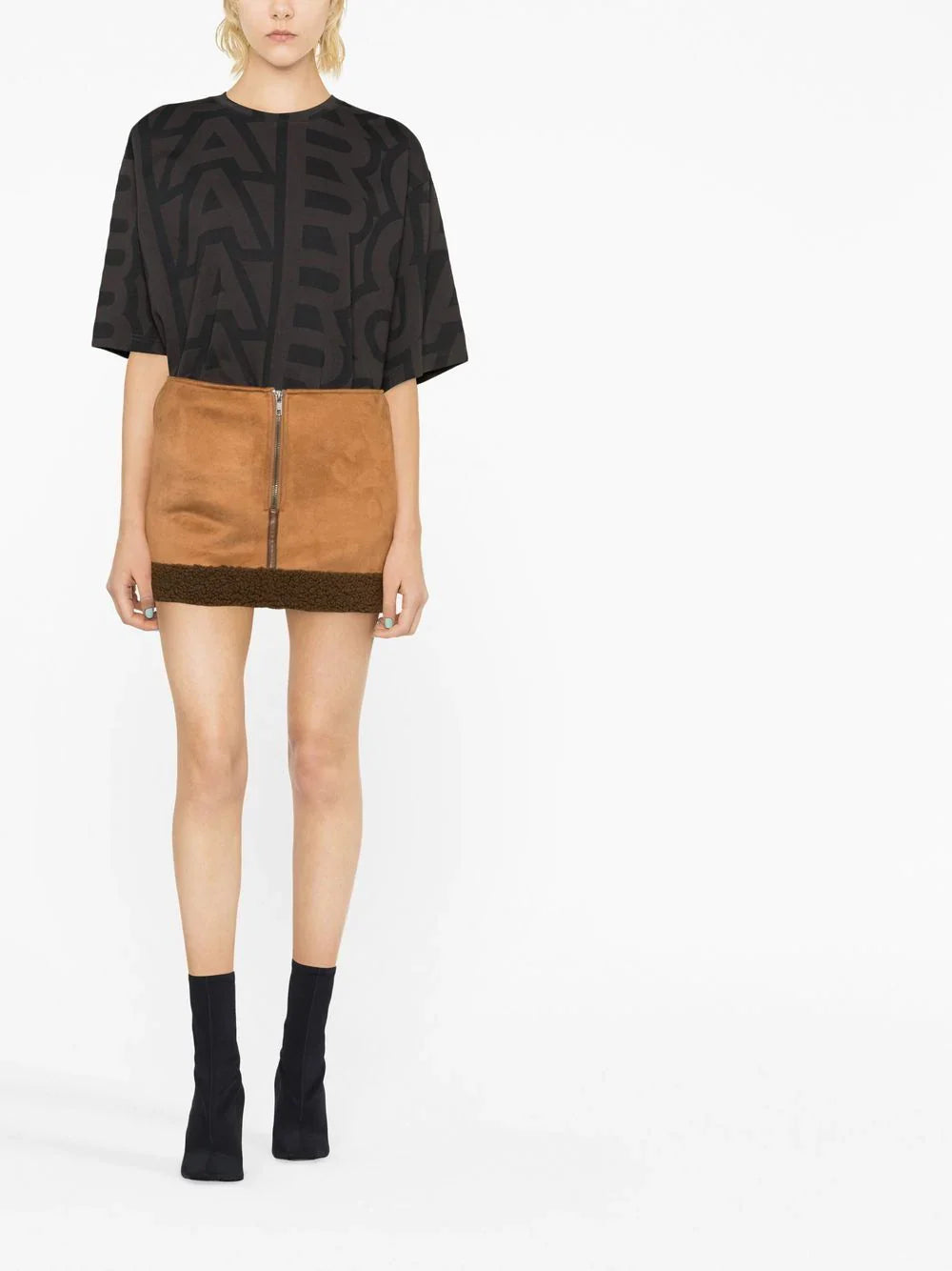 MARC JACOBS WOMEN Monogram Big T-Shirt Black/Charcoal