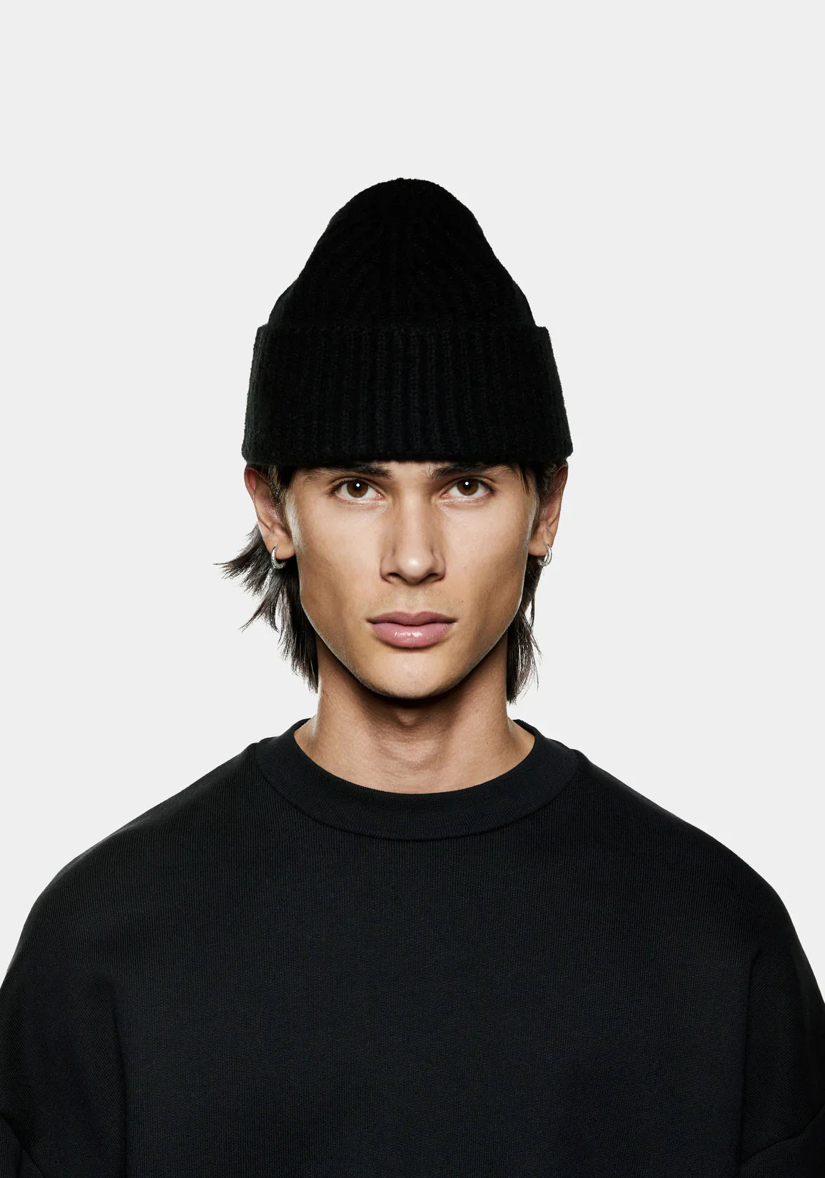 MKI MIYUKI ZOKU Cashmere Ribbed Beanie Black