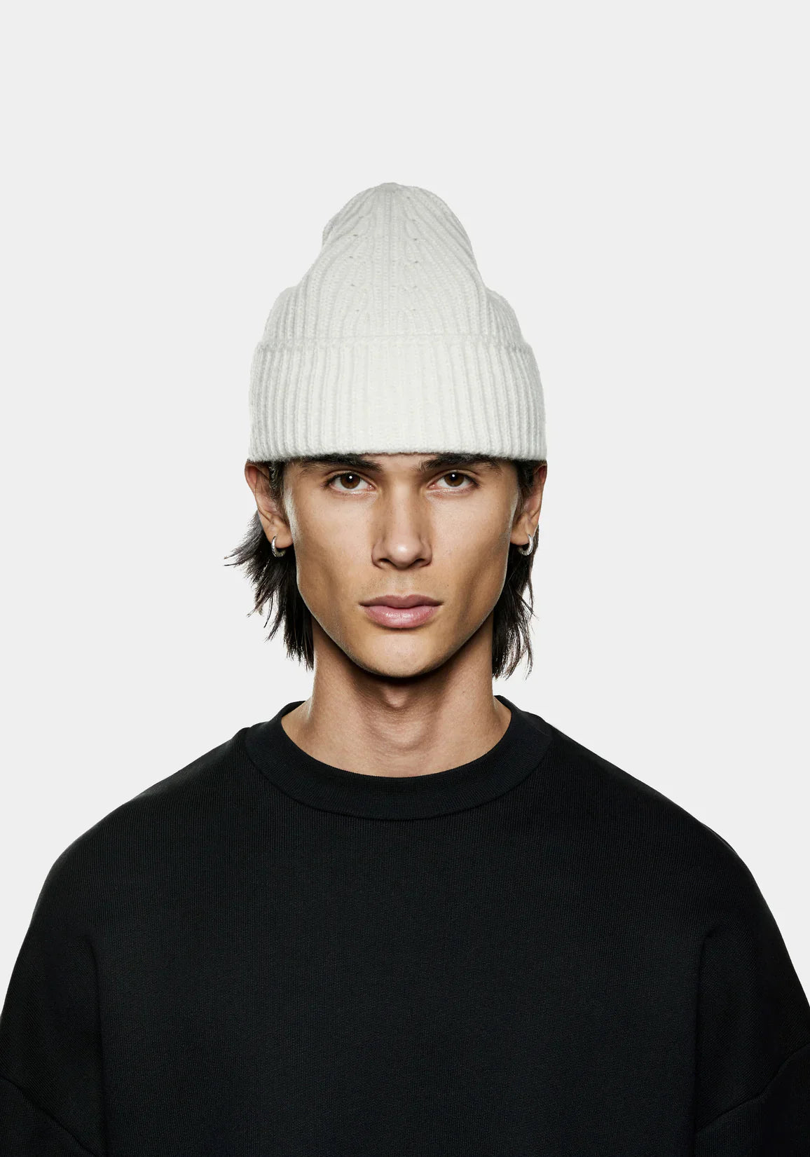 MKI MIYUKI ZOKU Cashmere Ribbed Beanie Off-White