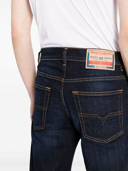 DIESEL 2023 D-Finitive 009zs Mid-Rise Straight-Leg Denim Jeans Dark Blue