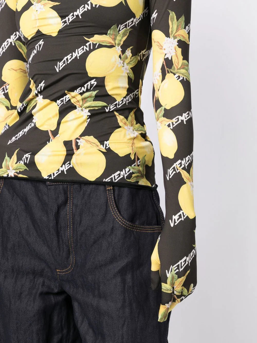 VETEMENTS WOMEN Lemon Styling Top