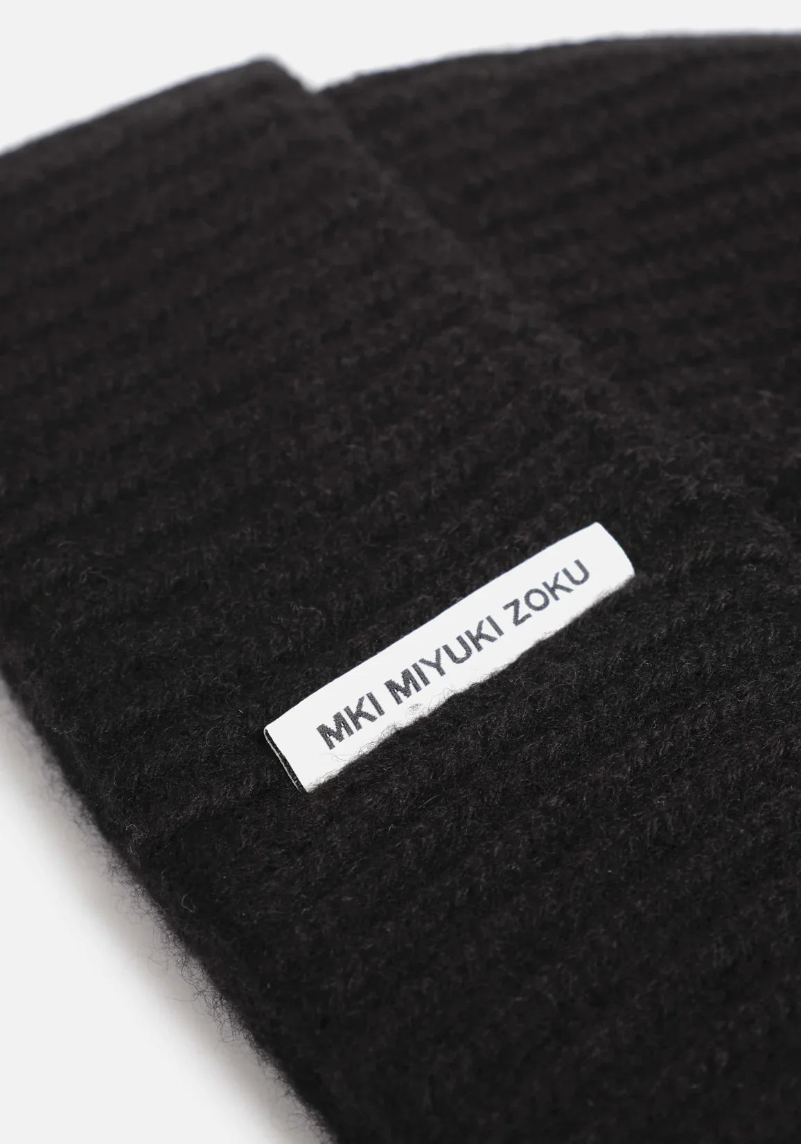 MKI MIYUKI ZOKU Cashmere Ribbed Beanie Black