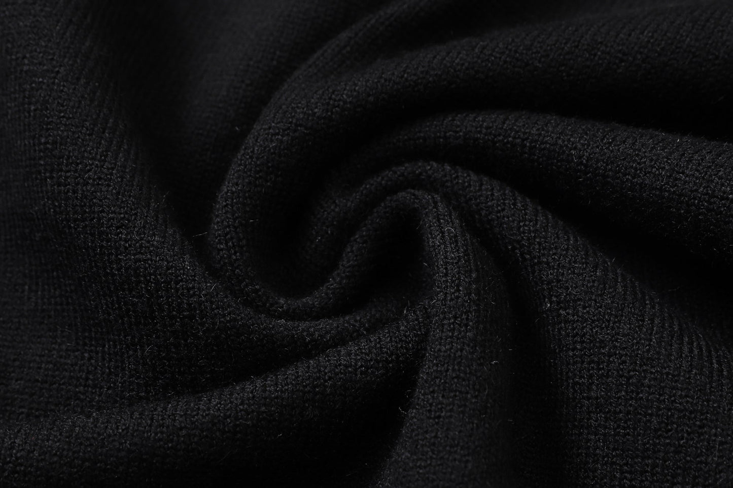 New- 2025ss Black Sweaters